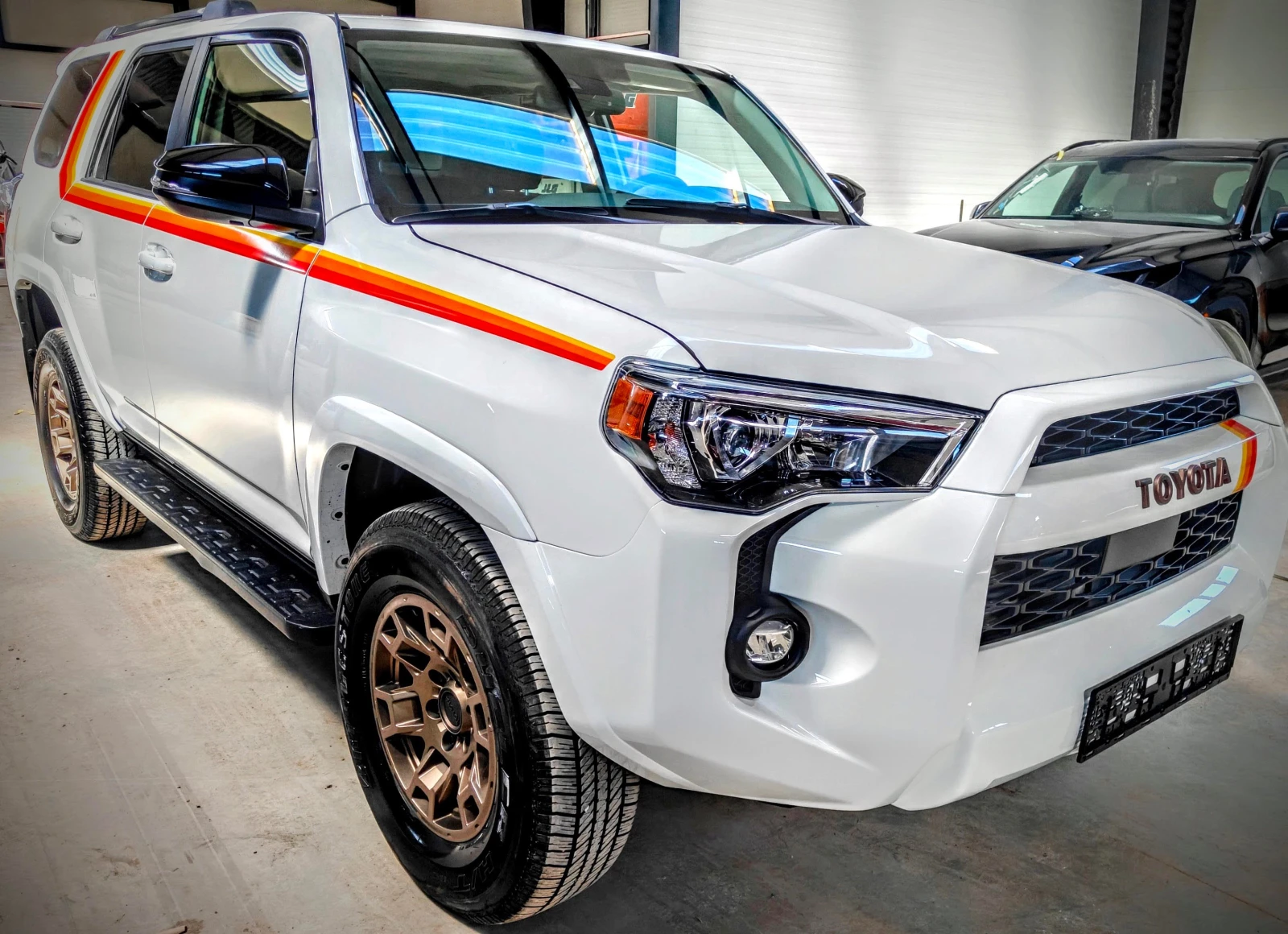 Toyota 4runner 4.0 4x4 40-th Edition