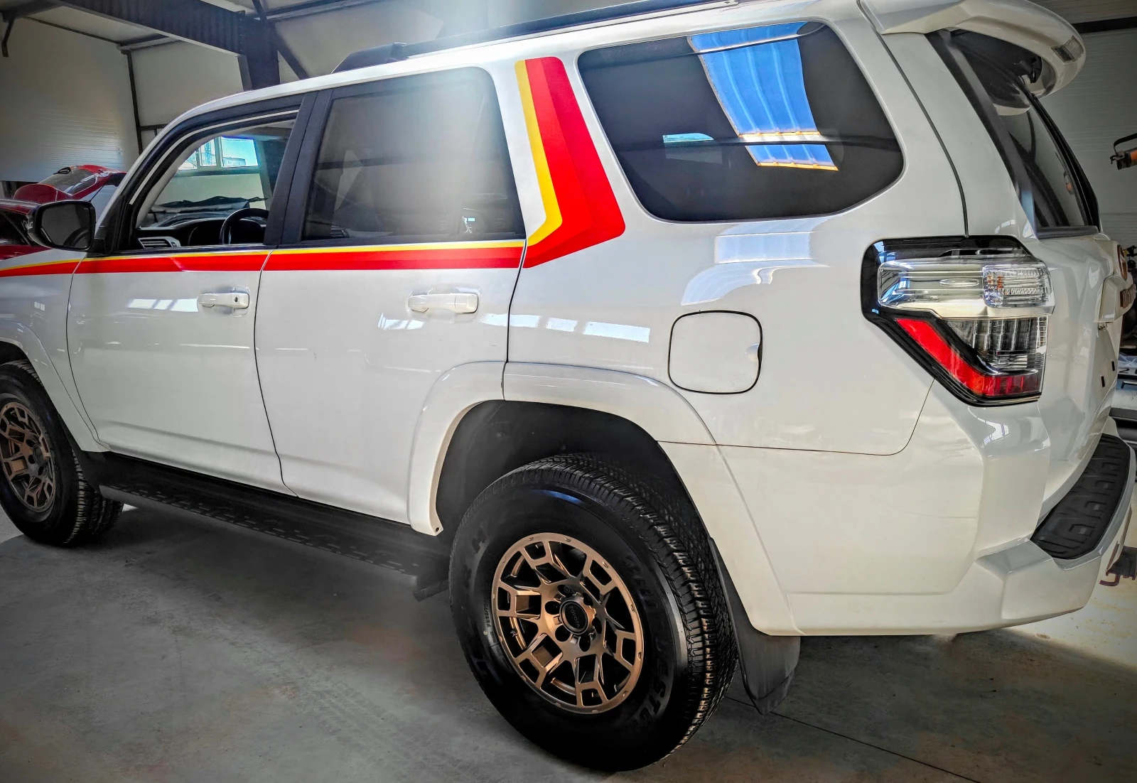 Toyota 4runner 4.0 4x4 40-th Edition, снимка 4 - Автомобили и джипове - 54371605