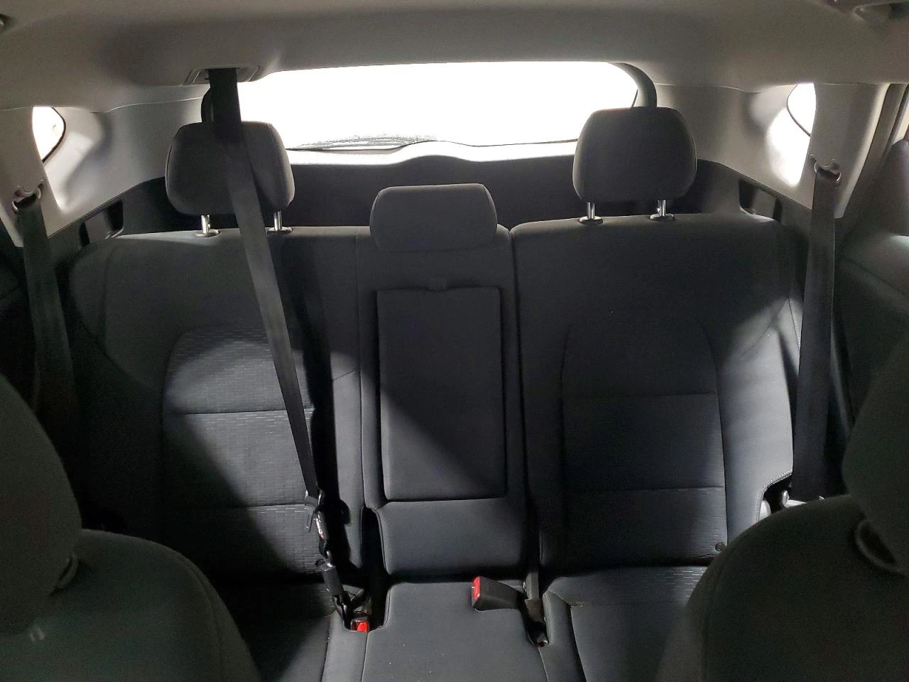 Hyundai Tucson 2.0l Limited, снимка 10 - Автомобили и джипове - 54732558