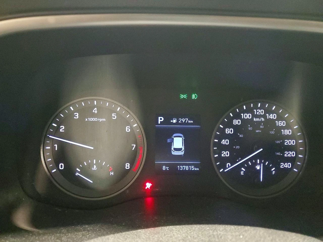 Hyundai Tucson 2.0l Limited, снимка 9 - Автомобили и джипове - 54732558