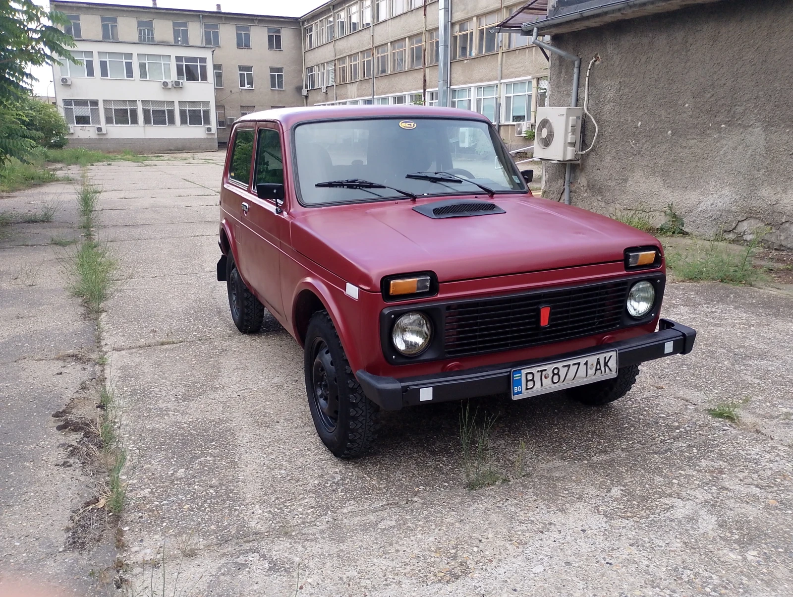 Lada Niva 1700, снимка 8 - Автомобили и джипове - 54811843