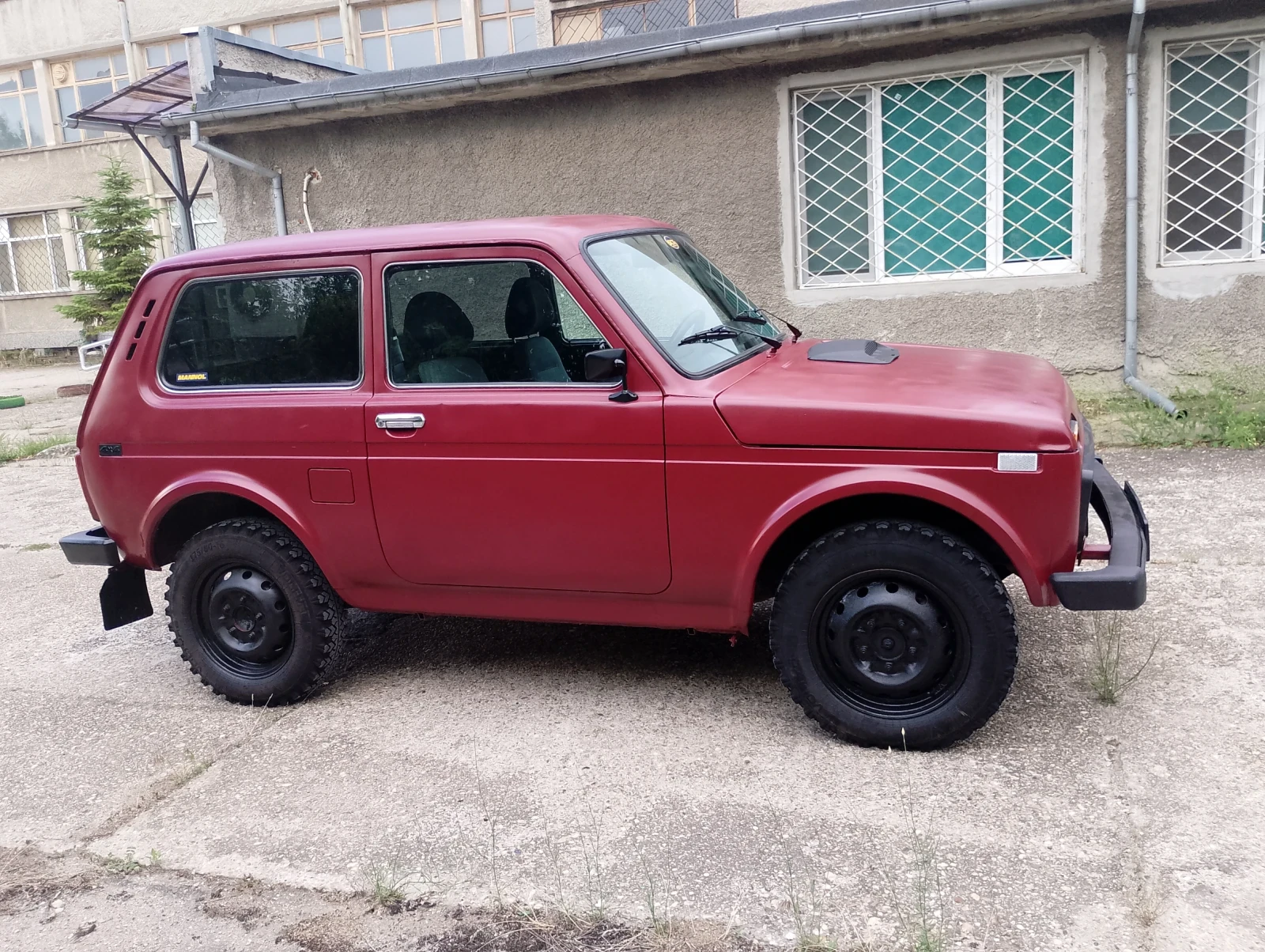 Lada Niva 1700, снимка 9 - Автомобили и джипове - 54811843