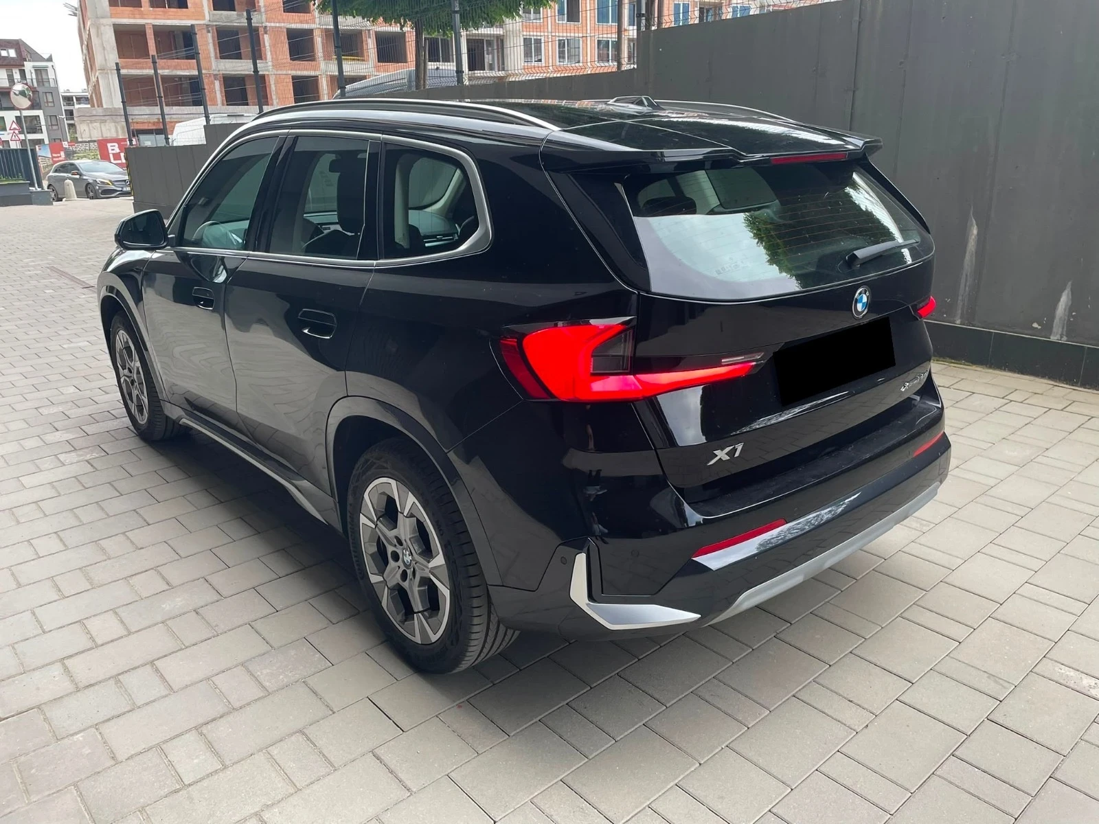 BMW X1 xDrive20d Гаранционен, снимка 7 - Автомобили и джипове - 54890157