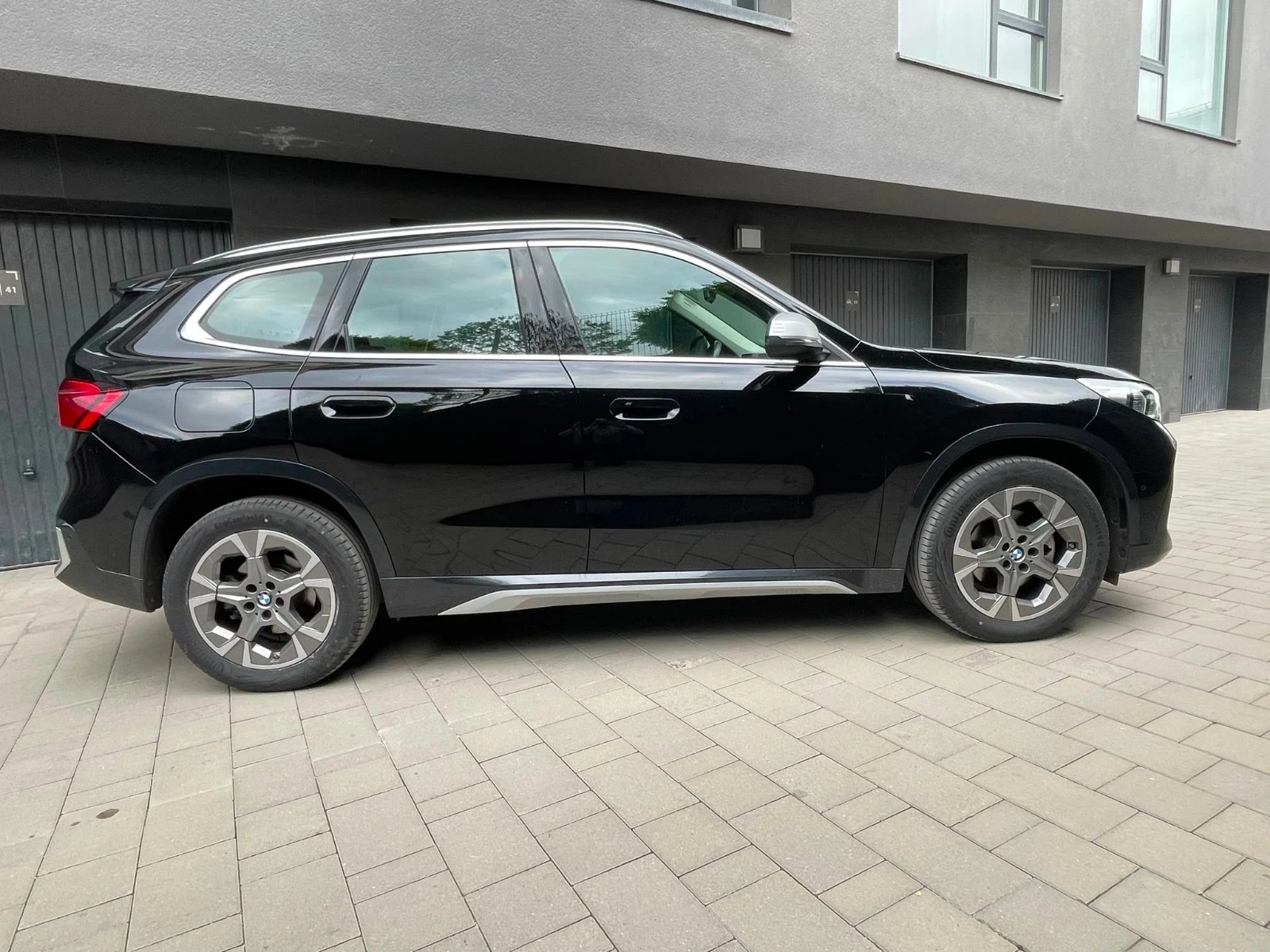 BMW X1 xDrive20d Гаранционен, снимка 4 - Автомобили и джипове - 54890157