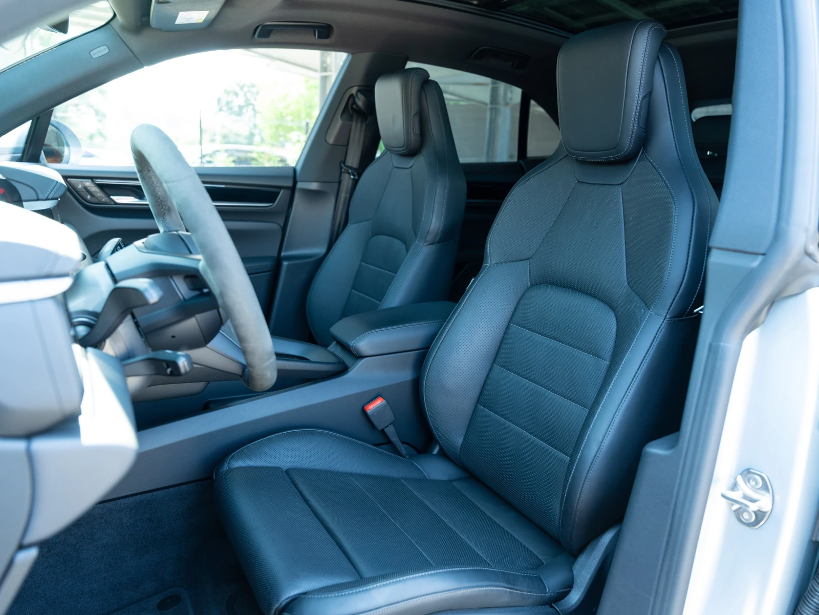 Porsche Macan 4, снимка 6 - Автомобили и джипове - 55346792