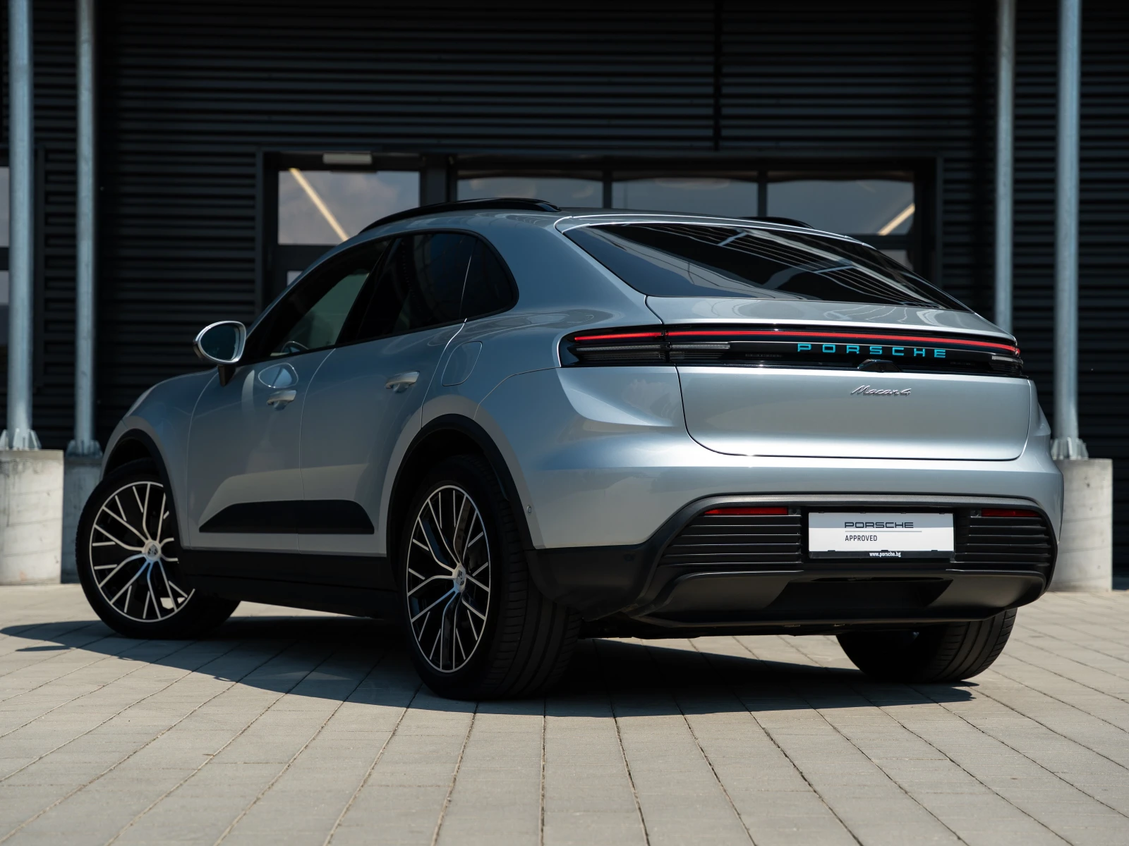 Porsche Macan 4, снимка 2 - Автомобили и джипове - 55346792