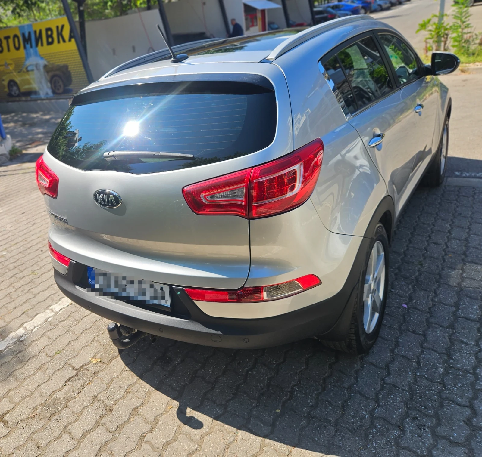 Kia Sportage 2.0i 4WD автомат, кожа, панорама, NAVI, KEYS, снимка 6 - Автомобили и джипове - 55624869