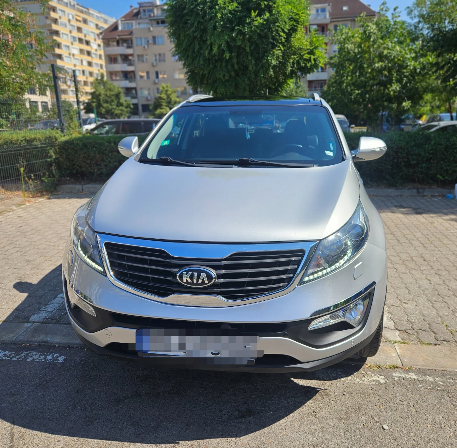 Kia Sportage 2.0i 4WD автомат, кожа, панорама, NAVI, KEYS, снимка 7 - Автомобили и джипове - 55624869