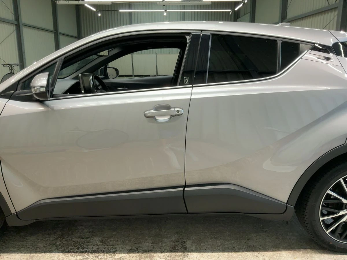 Toyota C-HR 1.8I* СЕРВИЗНА КНИЖКА* ПЪЛНА  ИСТОРИЯ В ТОЙОТА, снимка 6 - Автомобили и джипове - 55832004