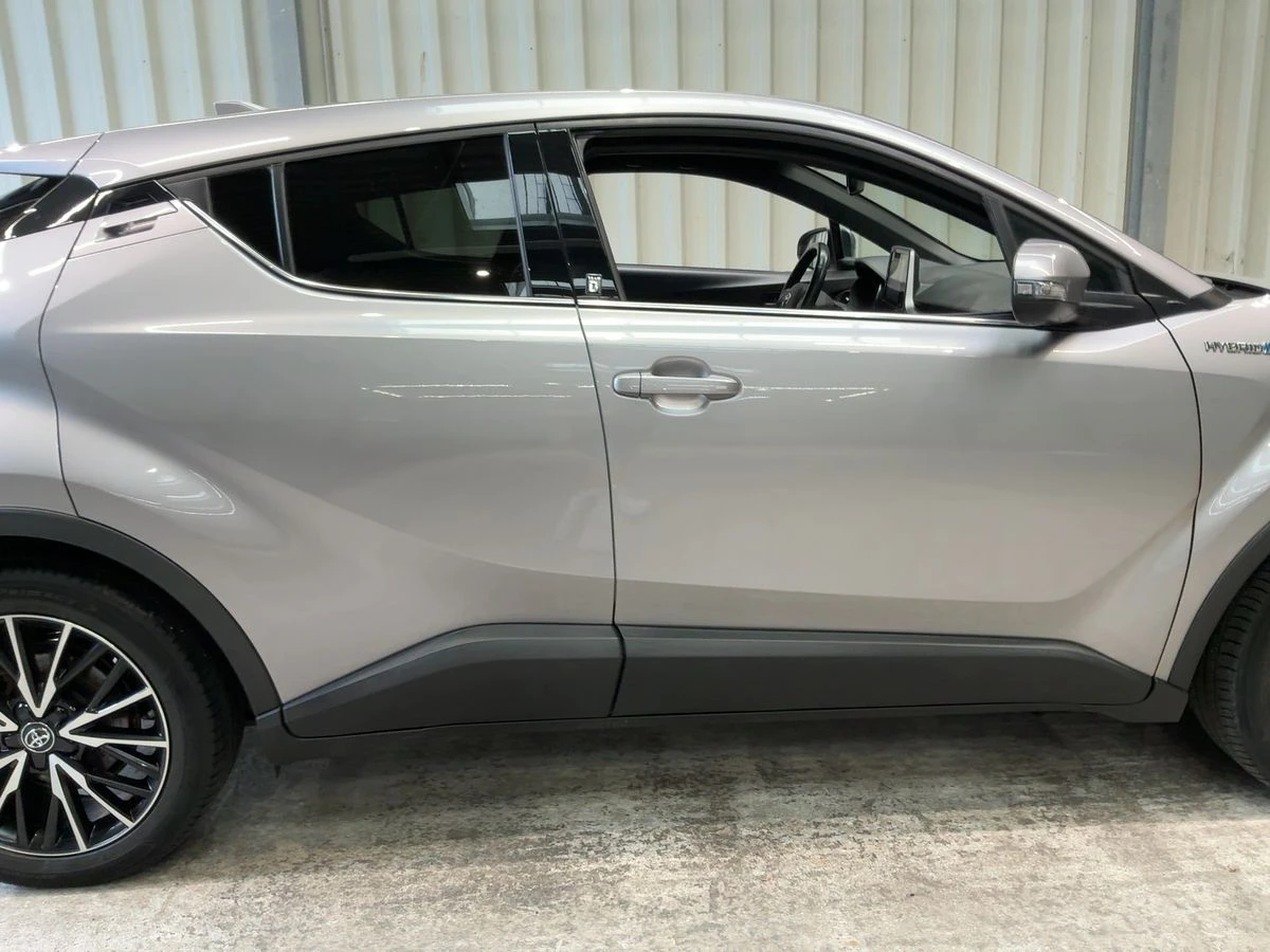 Toyota C-HR 1.8I* СЕРВИЗНА КНИЖКА* ПЪЛНА  ИСТОРИЯ В ТОЙОТА, снимка 7 - Автомобили и джипове - 55832004