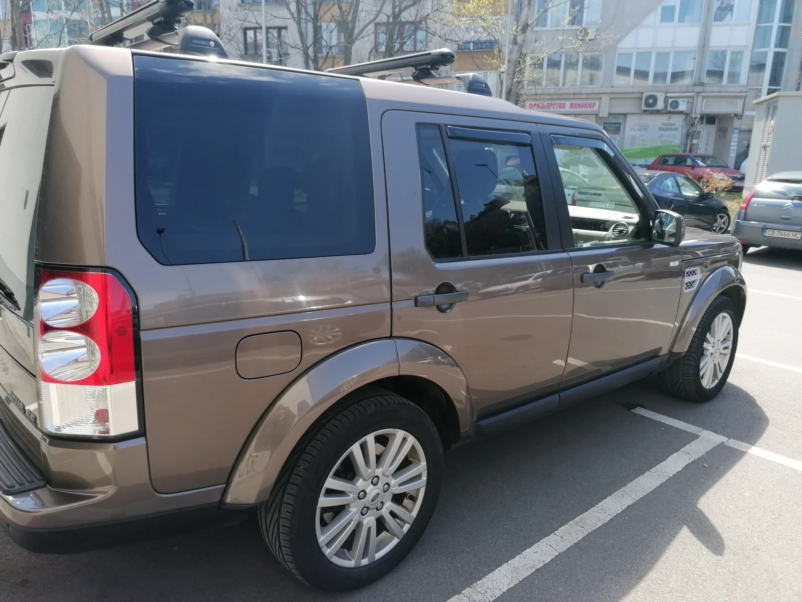 Land Rover Discovery SDV6 SE | Mobile.bg � ����������� 2