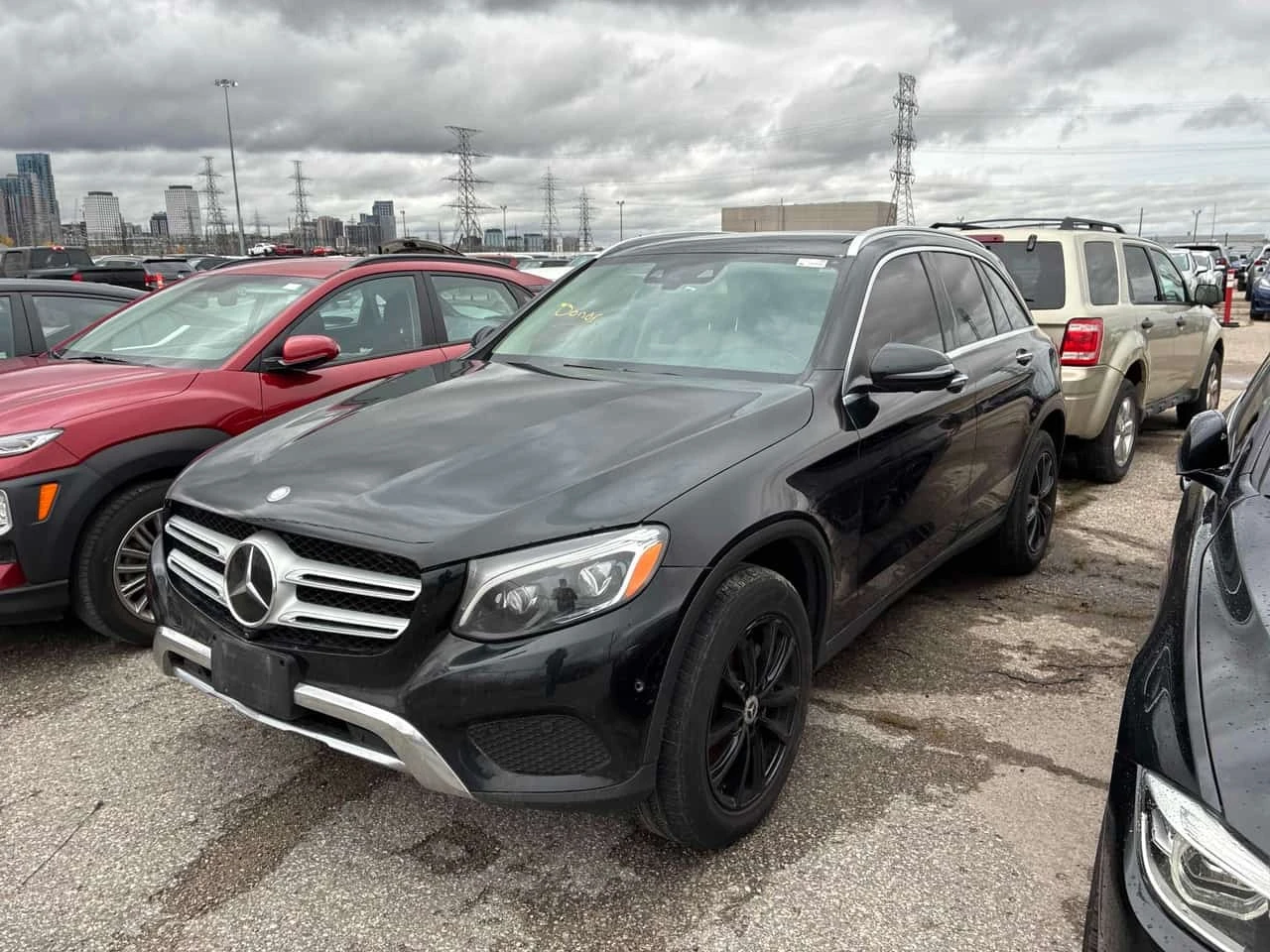 Mercedes-Benz GLC 300 * 4MATIC 4dr 300 * CARFAX * ОПЦИЯ ЗА ФИНАНСИРАНЕ
