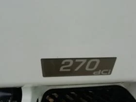 Renault Midlum на части, снимка 11