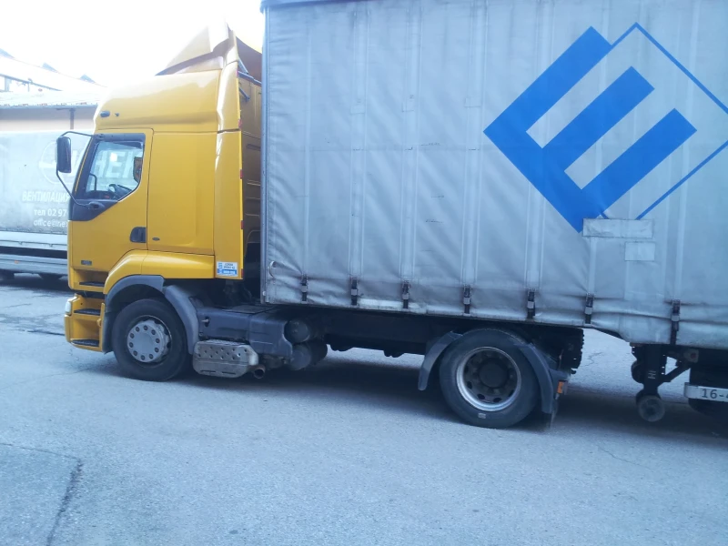 Renault Premium, снимка 4 - Камиони - 52567968