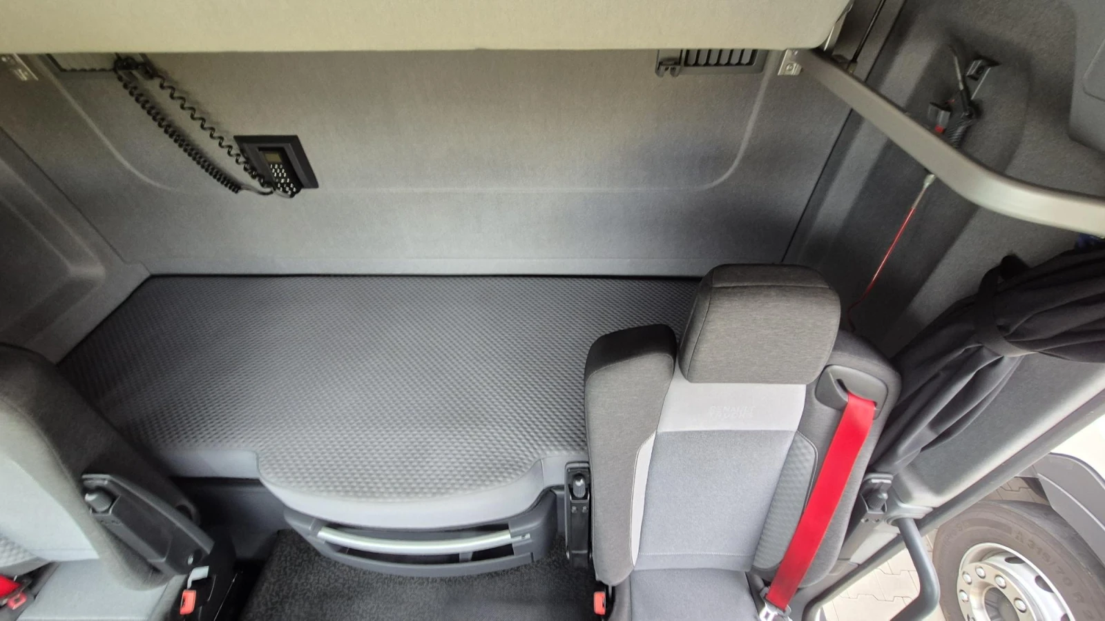 Renault T 480 TurboCompaund, снимка 12 - Камиони - 53903986