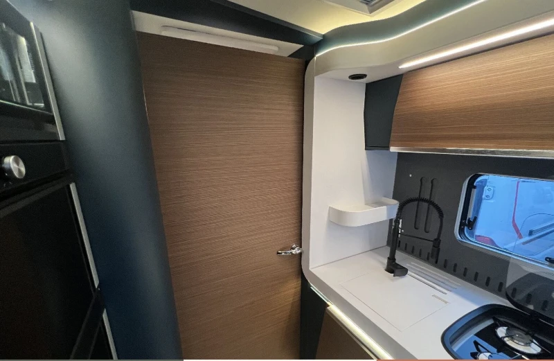 Кемпер Laika KREOS H 5109, снимка 8 - Каравани и кемпери - 52007644