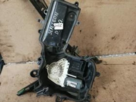 Стъклоповдигач преден ляв  Seat Leon 2 , снимка 1