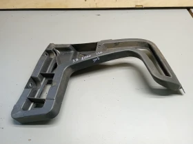 Водач, държач задна броня десен долен Пежо 5008 1.6т (ч)