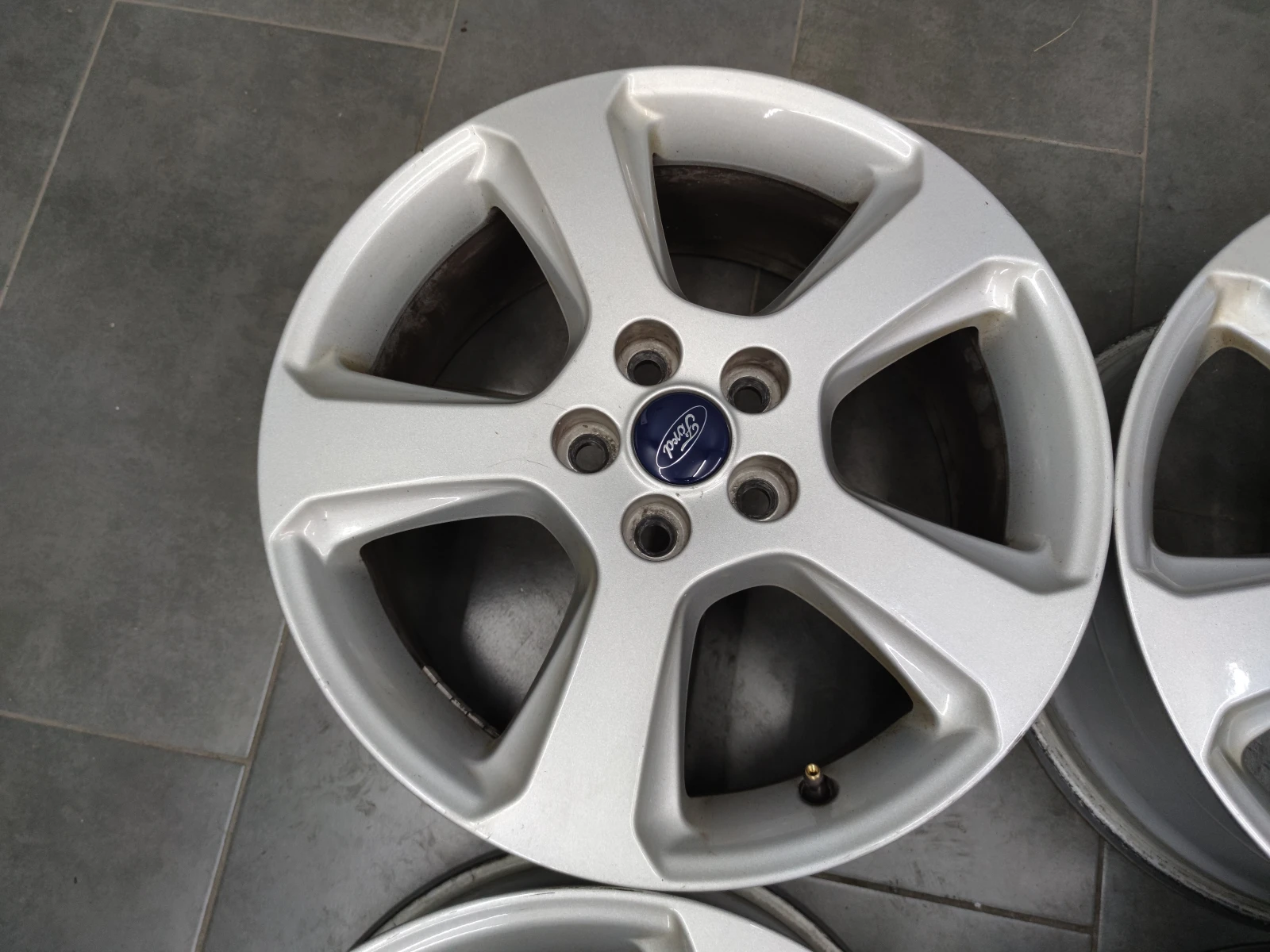   Ford | Mobile.bg   5