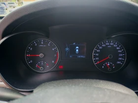 Kia K5, снимка 8
