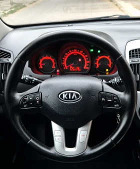 Kia Ceed 1.6i-avtomat-верига-LIMITED, снимка 14