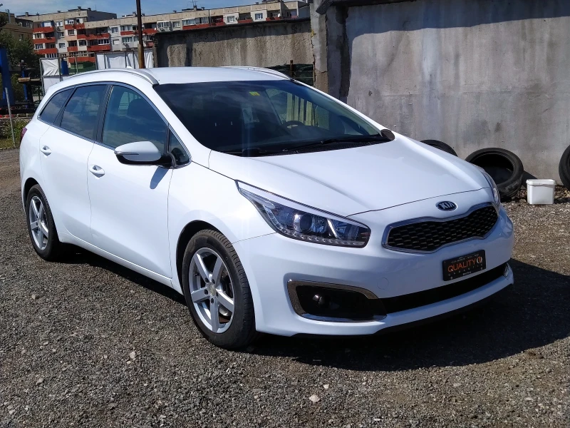 Kia Ceed 1.6i 16V/GDI/Automatic , снимка 1 - Автомобили и джипове - 47341182