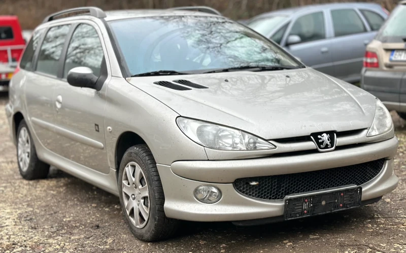 Peugeot 206 1.4 SW JBL фейслифт , снимка 2 - Автомобили и джипове - 48342121