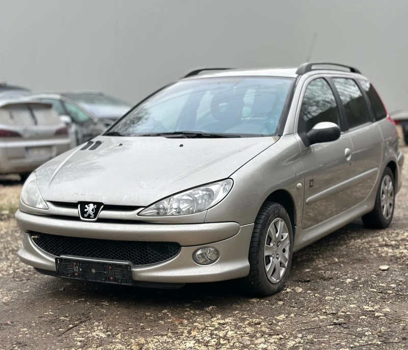 Peugeot 206 1.4 SW JBL фейслифт , снимка 1 - Автомобили и джипове - 48342121