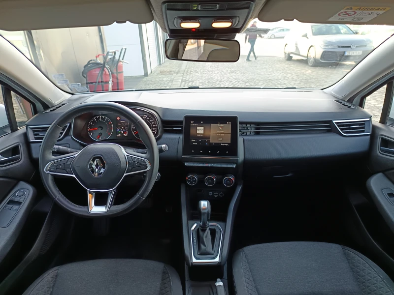 Renault Clio 1.0TCe/ 100к.с./ V, снимка 8 - Автомобили и джипове - 48599304