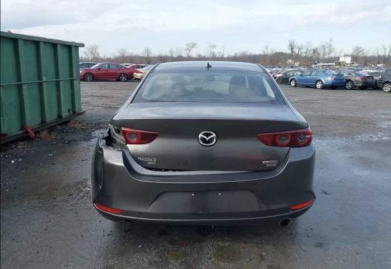 Mazda 3, снимка 8 - Автомобили и джипове - 48634010