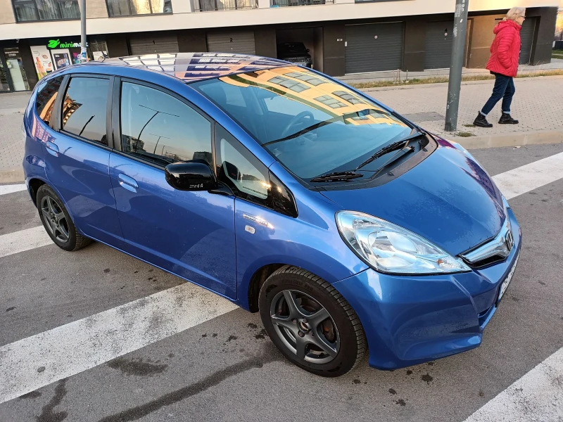 Honda Jazz HYBRID * CAM* NAVI* CLIMA, снимка 2 - Автомобили и джипове - 49164343