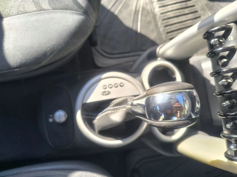 Mini Cooper 1.6i 90кс, снимка 17 - Автомобили и джипове - 52167806