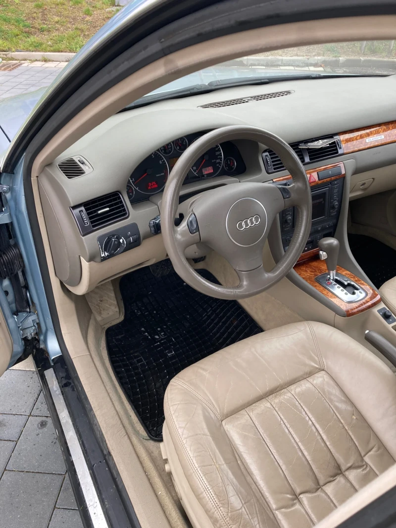 Audi A6 4.2 quattro, снимка 5 - Автомобили и джипове - 51878404