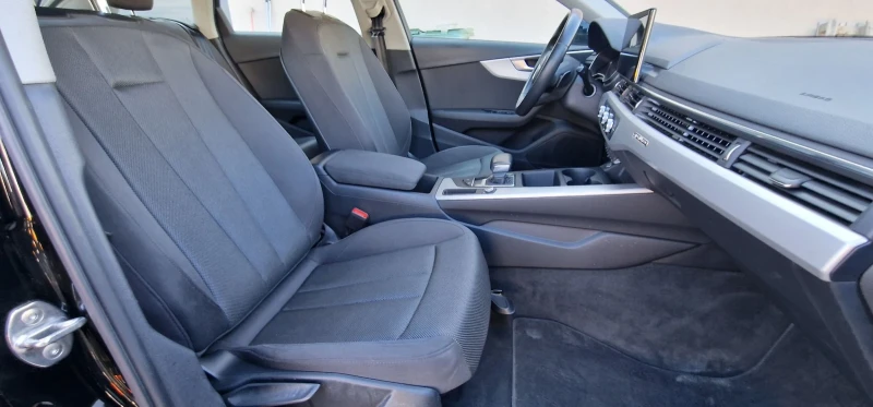Audi A4 40 TDI Quattro S-tronic (facelift), снимка 8 - Автомобили и джипове - 52123438