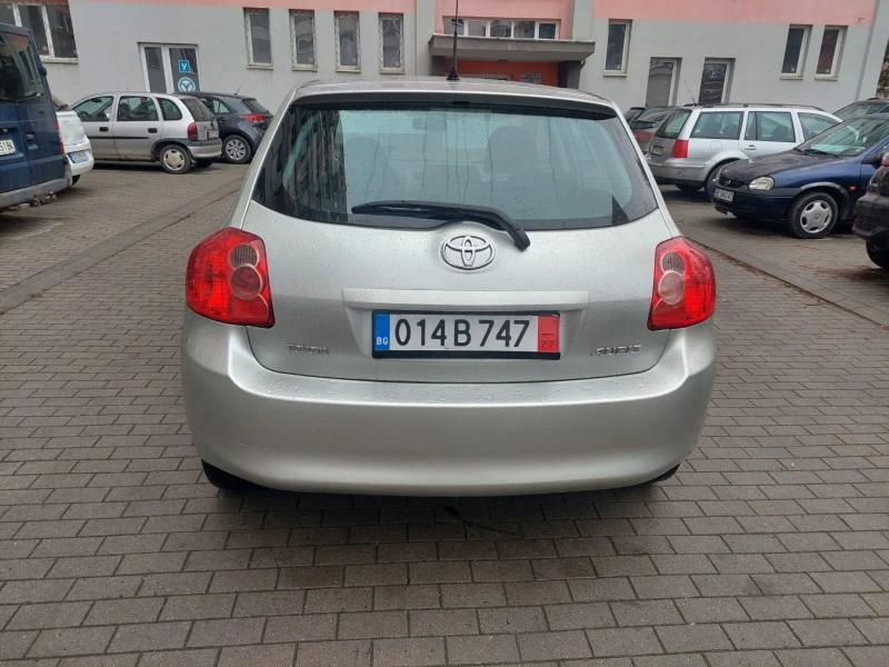 Toyota Auris 1.4i ТОП състояние, снимка 5 - Автомобили и джипове - 52899858