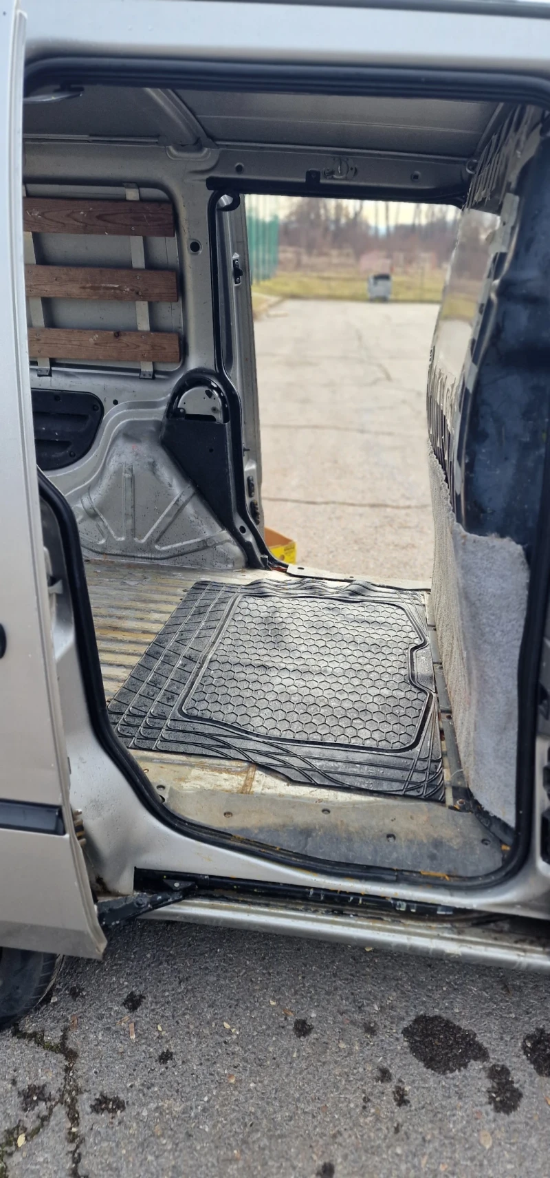 Fiat Doblo 1.9 дизел, снимка 4 - Автомобили и джипове - 52964799