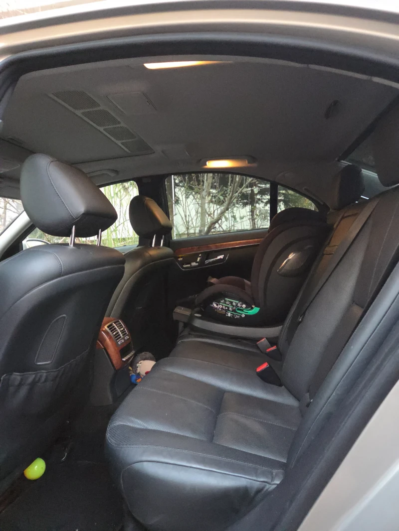 Mercedes-Benz S 500 Газ/Бензин, снимка 8 - Автомобили и джипове - 53002498