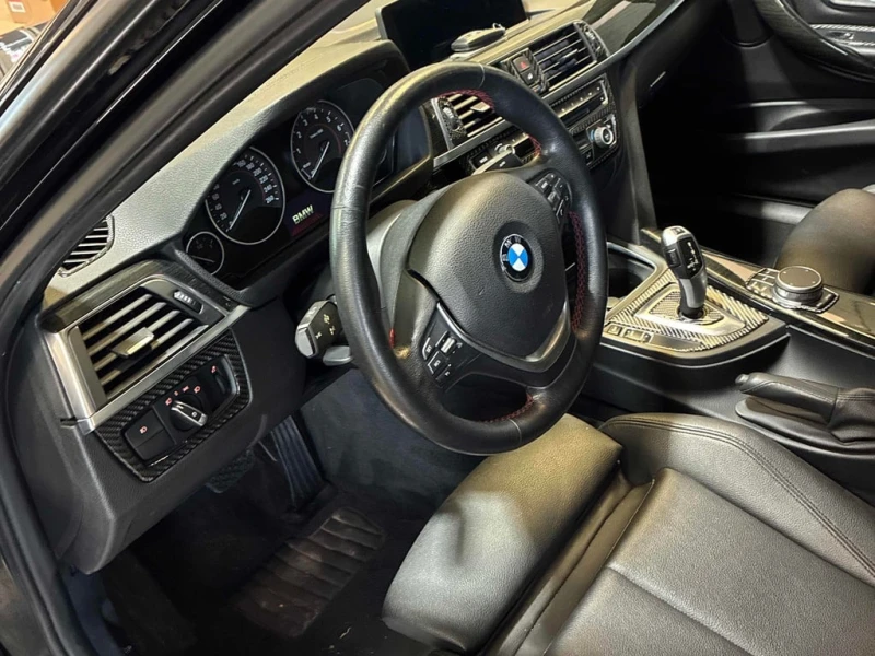 BMW 330 * 330i xDrive * CARFAX * ЦЕНА ДО БГ, снимка 6 - Автомобили и джипове - 53047068