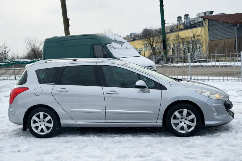 Peugeot 308 1.6HDI* panorama* 110* /, снимка 3 - Автомобили и джипове - 53146396