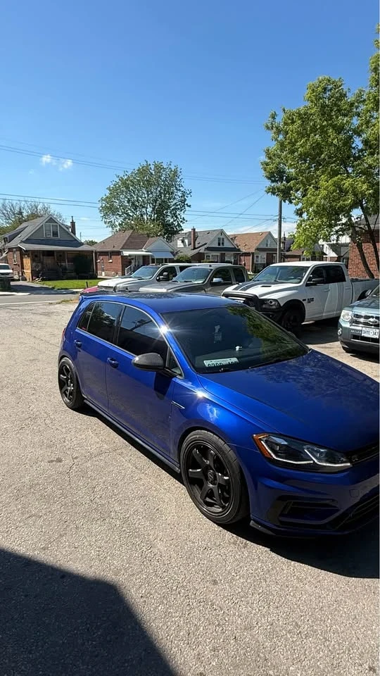 VW Golf * GOLF R* M.K 7.5* АВТОКРЕДИТ БЕЗ ПЪРВОНАЧАЛНА* , снимка 3 - Автомобили и джипове - 54848556