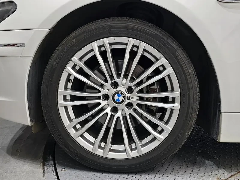 BMW 745 LI, снимка 5 - Автомобили и джипове - 55205044