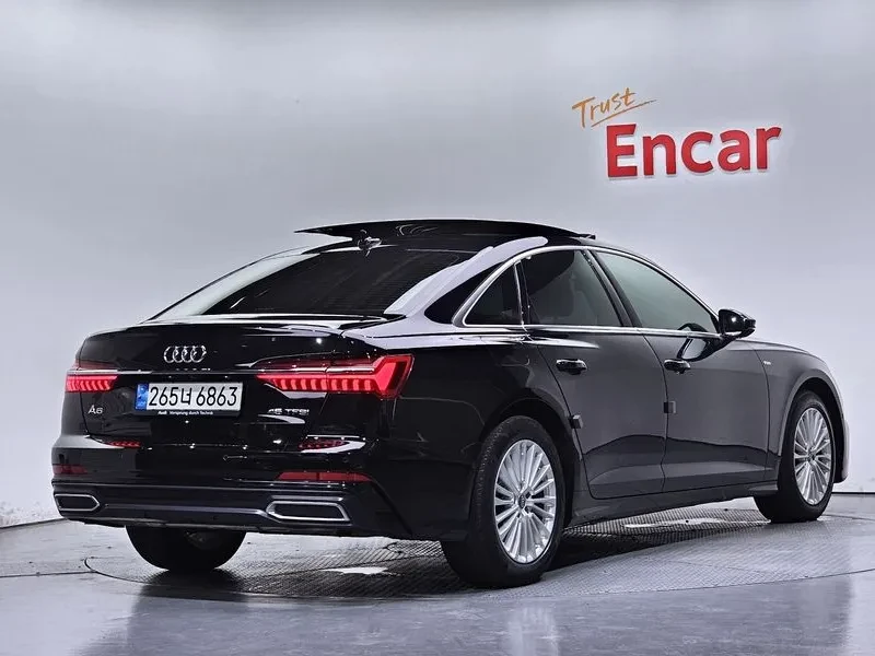 Audi A6 2.0 TFSI - САМО 30% АВАНС, снимка 2 - Автомобили и джипове - 56355469