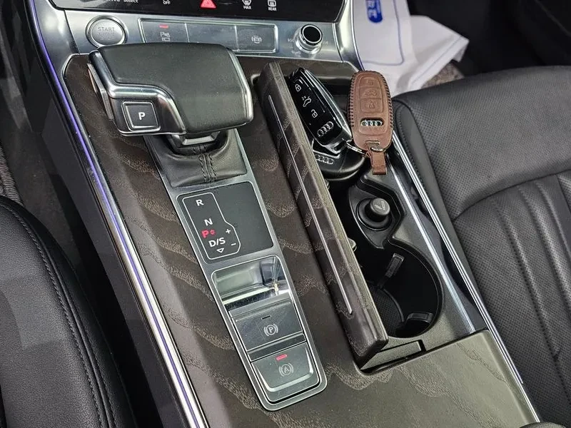 Audi A6 2.0 TFSI - САМО 30% АВАНС, снимка 9 - Автомобили и джипове - 56355469