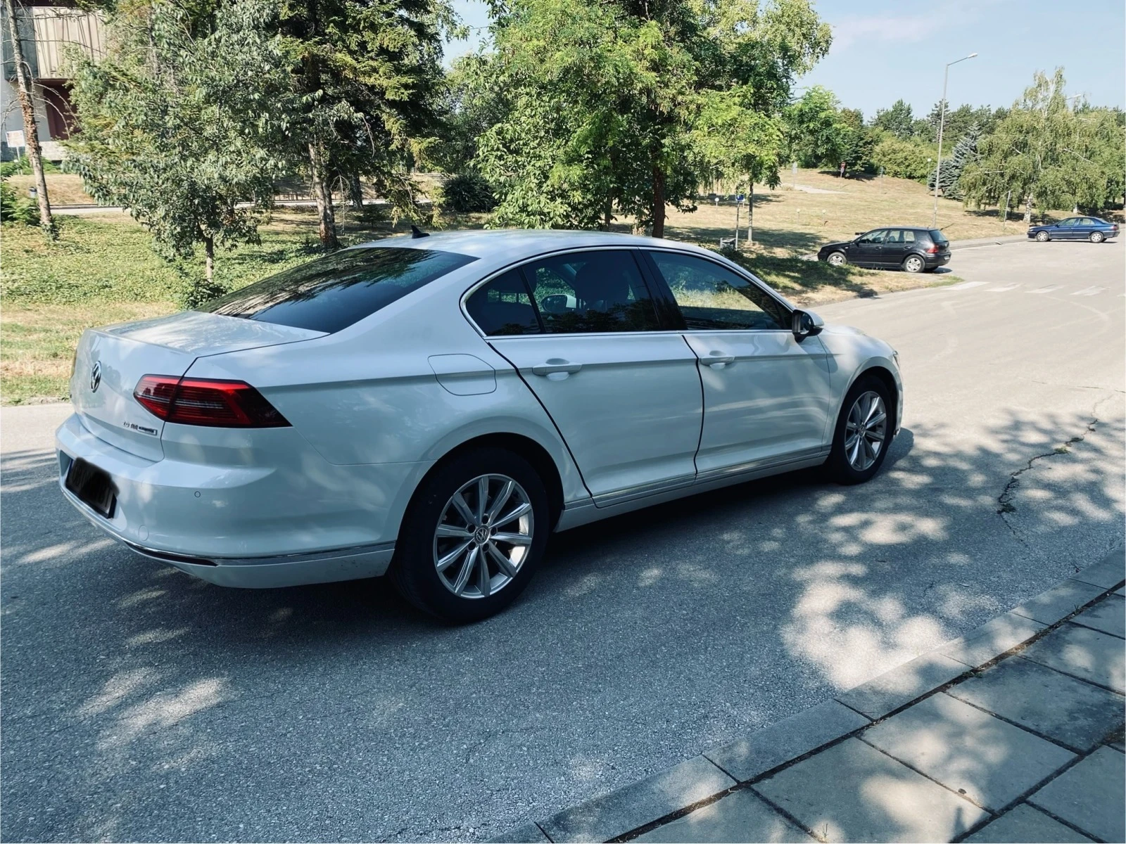 VW Passat 2.0 TDI 190hp - изображение 5