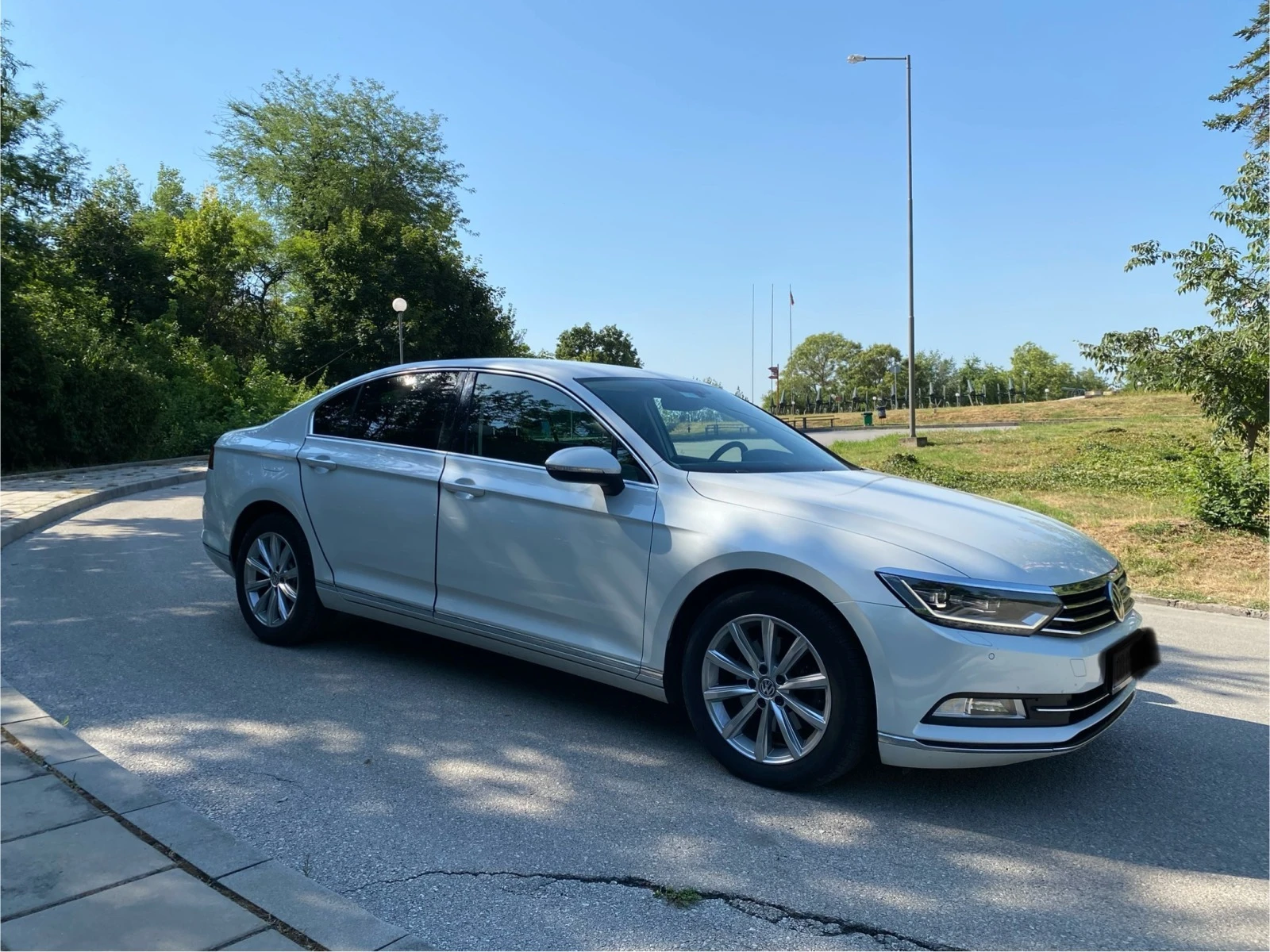 VW Passat 2.0 TDI 190hp - изображение 6