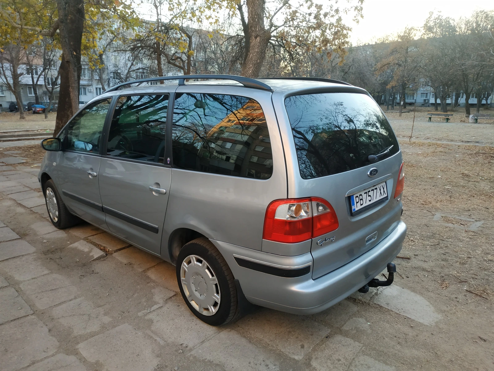 Ford Galaxy 1.9 TDI - изображение 4