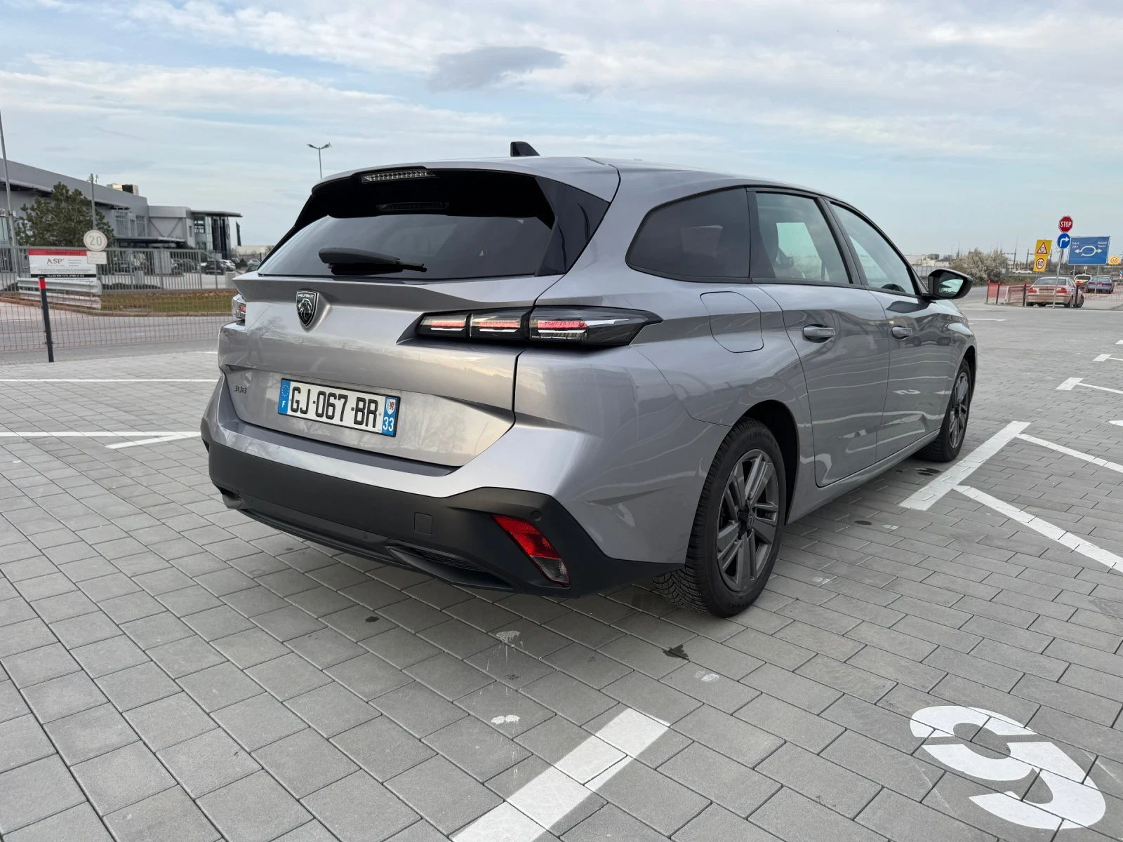 Peugeot 308 Matrix - изображение 4