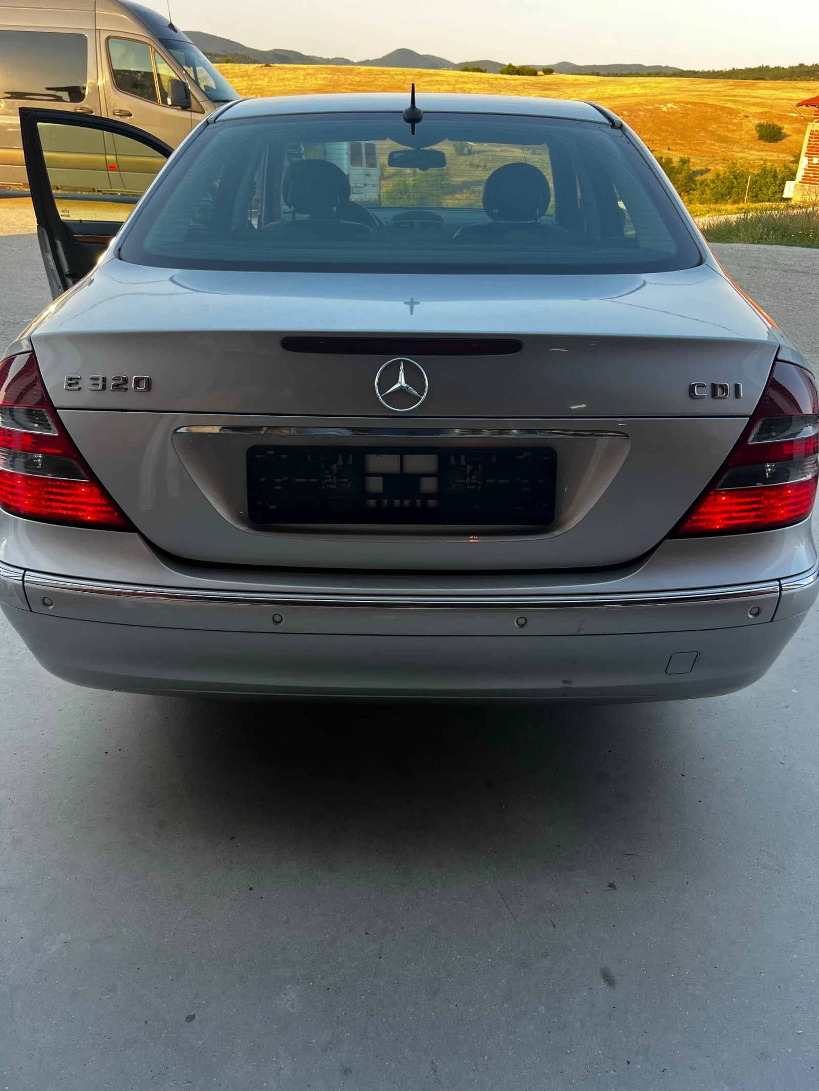 Mercedes-Benz E 320 ELEGANCE 204HP - изображение 5