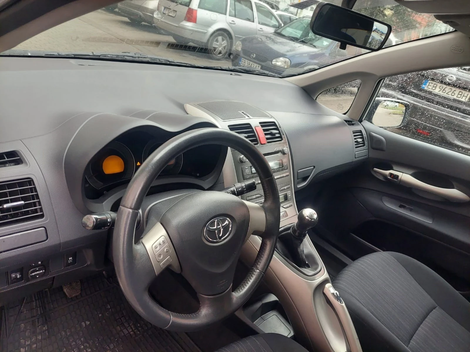 Toyota Auris 1.4i ��� ��������� | Mobile.bg � ����������� 11