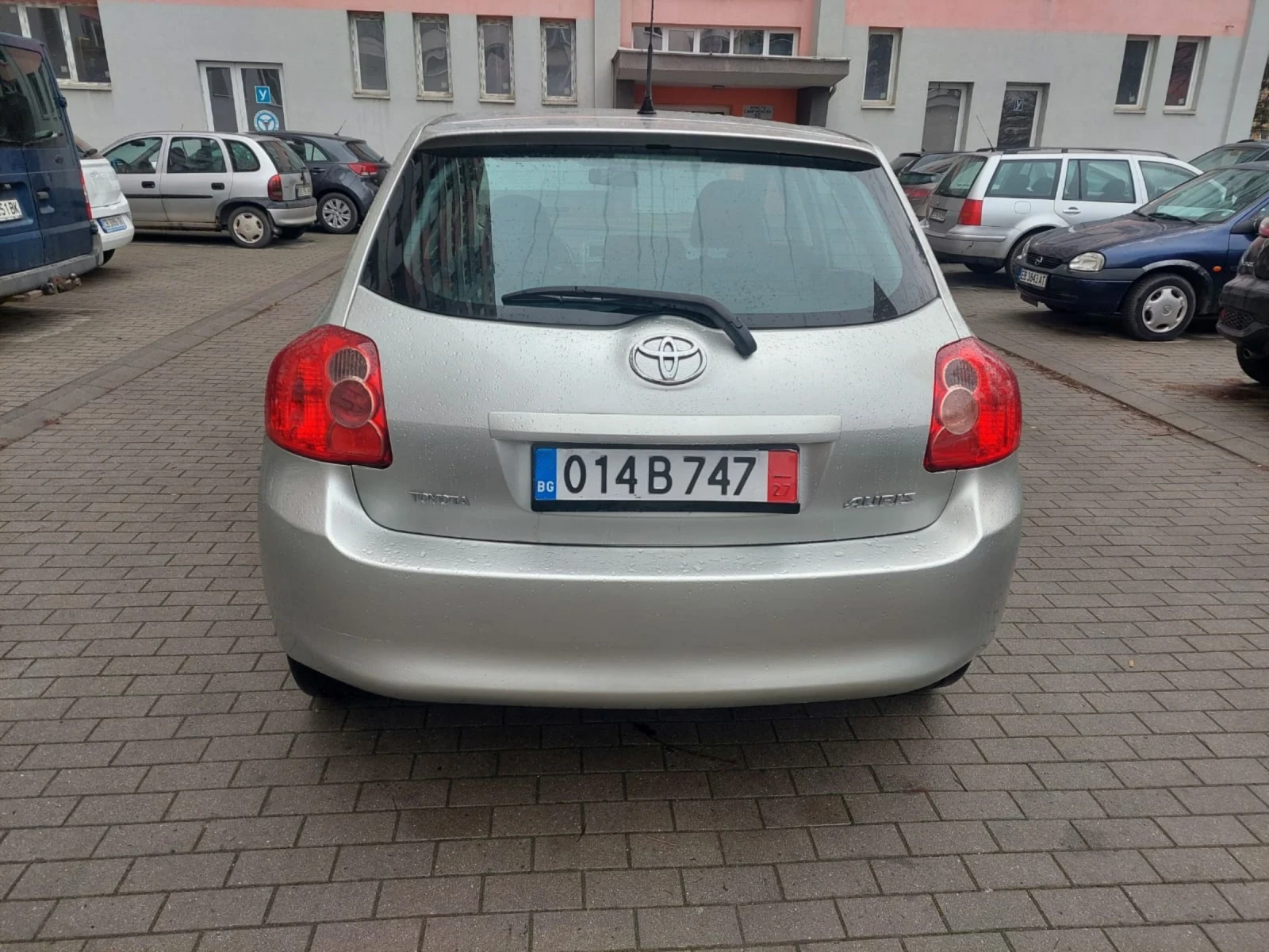 Toyota Auris 1.4i ТОП състояние - изображение 5